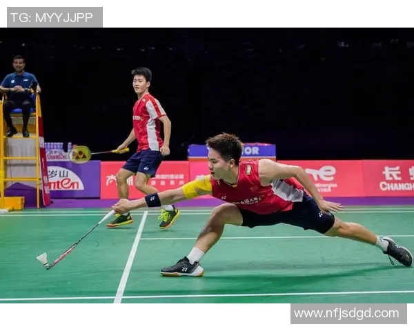 深入分析广州羽毛球队包夹战术的优势与应用技巧